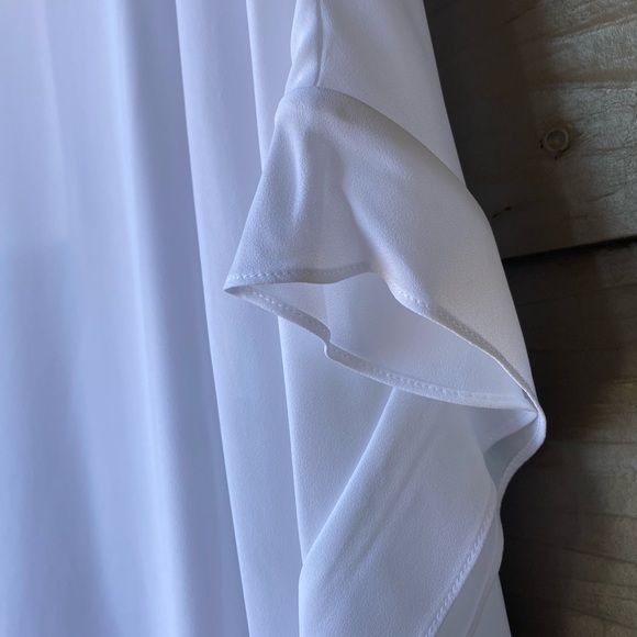 BCBG Maxazria white chiffon ‘Dove’ blouse. XS/S - Picture 7 of 9